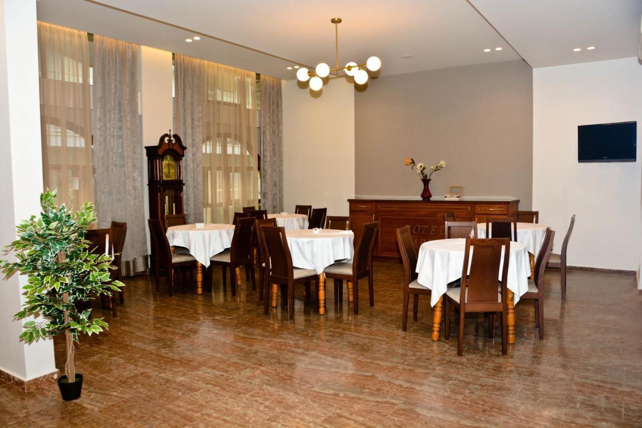 Hotel Marily Pírgos 외부 사진